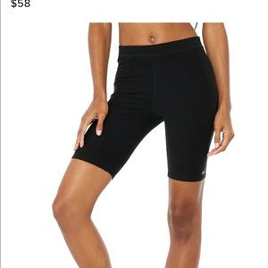 ALO Yoga High-Waist Alosoft Flow Biker Short